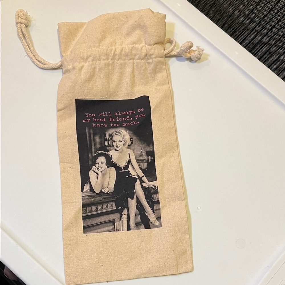 Vintage Print Drawstring Bag - Cream